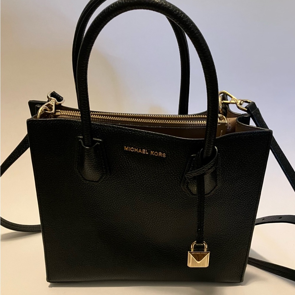 Michael Kors Mercer Medium Pebbled Leather Tote Bag